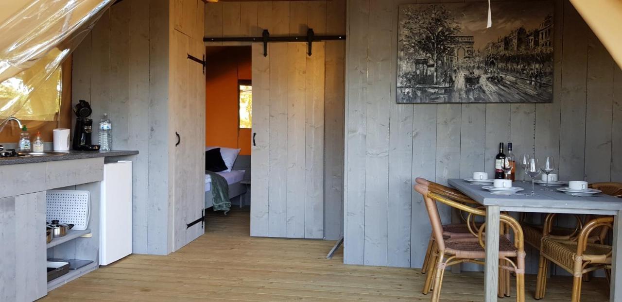Glamping Les Arbres, Luxe Safaritent Met Zwembad Cronat Экстерьер фото
